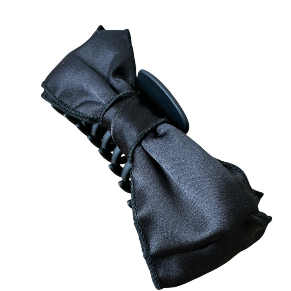 Jumbo Elegant Black Bow Hair Clip